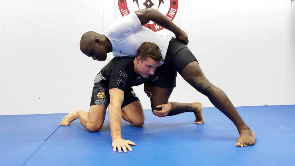 Ep. 4 - Hayden Hidlay's Single Leg Knee Slide Cut Back Finish