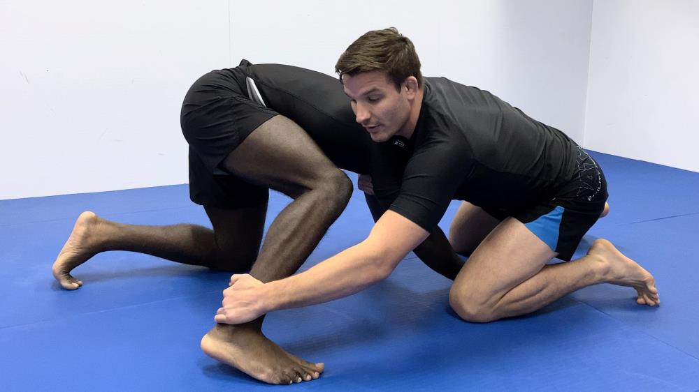 Ep. 65 - Damien Anderson's Front Headlock Ankle Pick Breakdown
